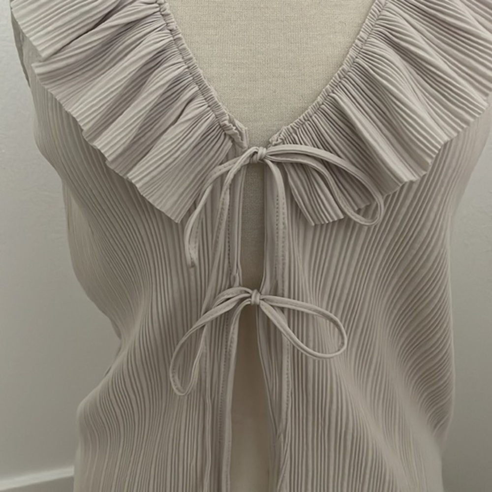 Zara Ruffle Top - Picture 4 of 11